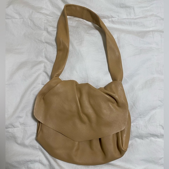 Topshop Taupe Ruched Leather Bag Shoulder Bag - Picture 2 of 6